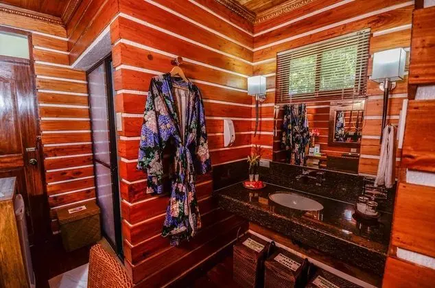 Deluxe Oda, Denize Sıfır (B)