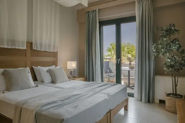 Ambassador Suite, 2 Bedrooms, Fireplace
