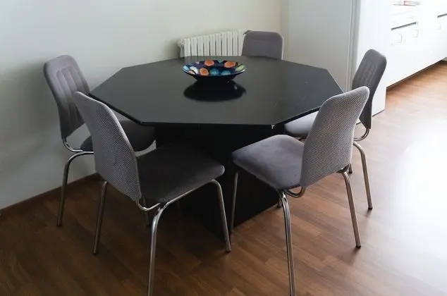 Economy Dört Kişilik Oda, Ortak Banyo