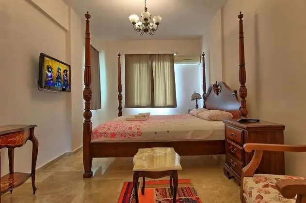 Standard Villa