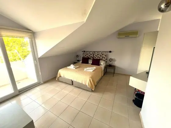 Standart Oda, Dağ Manzaralı
