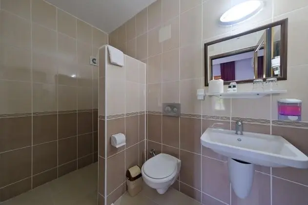 Superior Double Room, Bahçe Manzaralı, Balkonlu