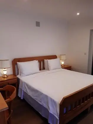 Apartment, Havuz Manzaralı