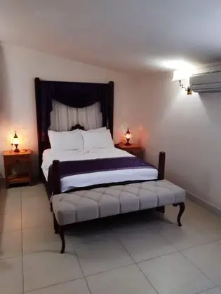 King Suite, Havuz ve Bahçe Manzaralı, Balkonlu