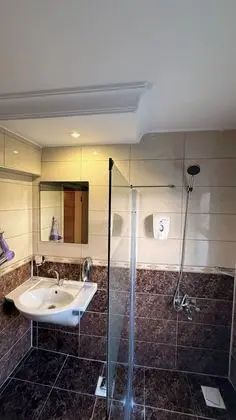 Economy Büyük Yataklı Tek Kişilik Oda, 1 Çift Kişilik Yatak