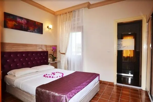Standart Oda, Bahçe Manzaralı