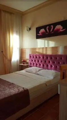 Standart Oda, Bahçe Manzaralı