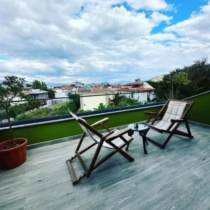 Üç Kişilik Oda