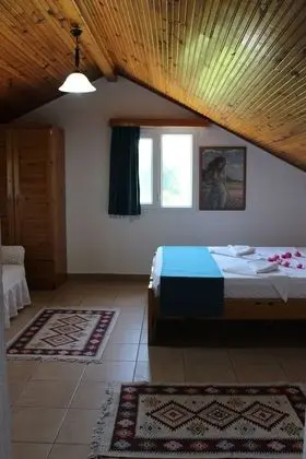 Economy Twin Room, Garden View