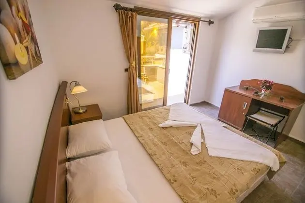Classic Twin Room