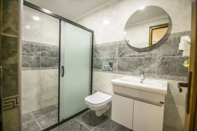 Classic Twin Room