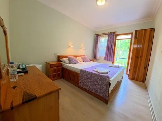 Çift Kişilik, Veranda Manzaralı, Balkonlu