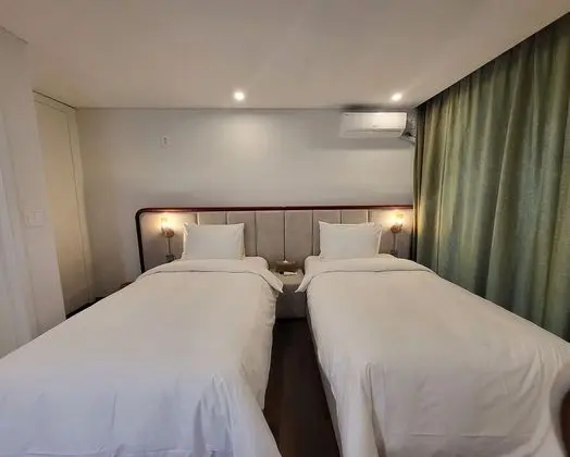 Family Oda, 1 Yatak Odası, Kişiye Özel Havuzlu (Ara pool villa, Base/Max 4pax)