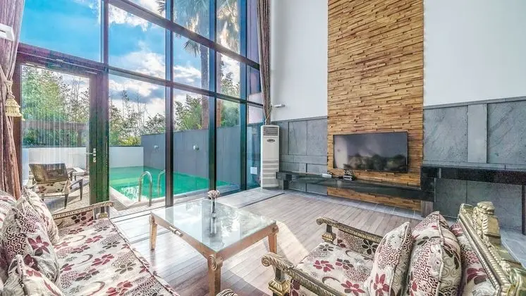 Family Oda, 2 Yatak Odası, Kişiye Özel Havuzlu (Gaon pool villa, Base/Max 4pax)