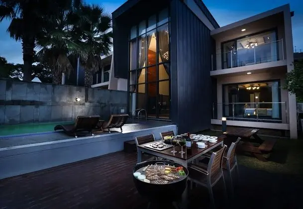 Family Oda, 2 Yatak Odası, Kişiye Özel Havuzlu (Gaon pool villa, Base/Max 4pax)