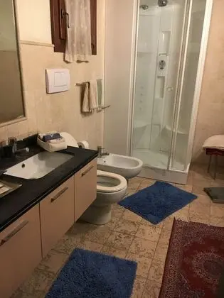 Dört Kişilik Oda, Banyolu/Duşlu