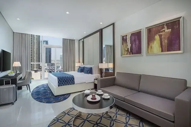 Deluxe Studio (Downtown View)