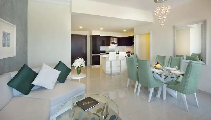 Suite, 2 Bedrooms City View