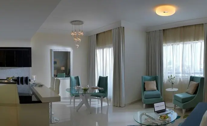 Suite, 2 Bedrooms City View