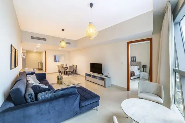 DHH - Pool View 1 Bed Park Tower A DIFC