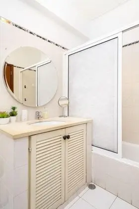 Apart Daire, 2 Yatak Odası, Sigara İçilmez
