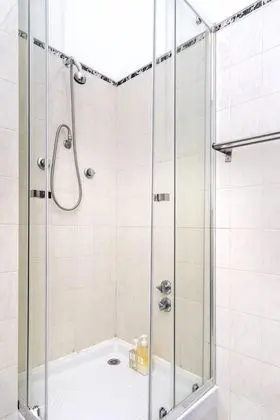 Apart Daire, 2 Yatak Odası, Sigara İçilmez