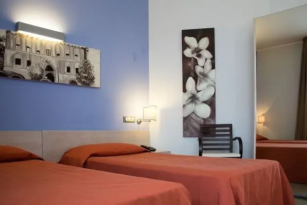 Deluxe Tek Büyük veya İki Ayrı Yataklı Oda