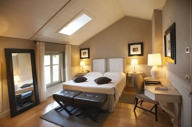 Deluxe Oda, 1 Büyük (Queen) Boy Yatak, Özel Banyo