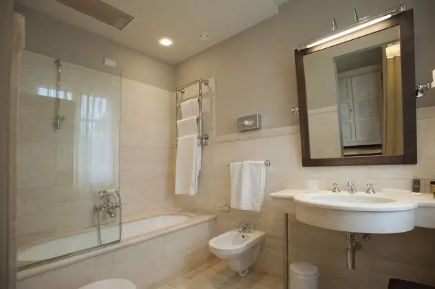 Superior Oda, 1 Büyük (Queen) Boy Yatak, Özel Banyo