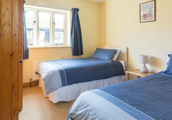 Kır Evi, 3 Yatak Odası (Churn House)