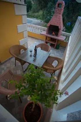 Apart Daire (Dami - 100m from the sea - A4 Wind(2+)