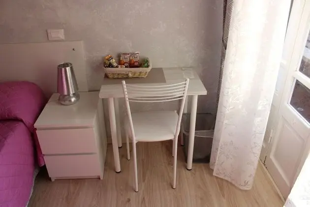 Tek Büyük veya İki Ayrı Yataklı Oda, Balkon