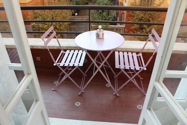 Tek Büyük veya İki Ayrı Yataklı Oda, Balkon