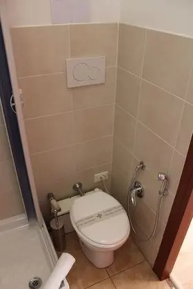 Tek Büyük veya İki Ayrı Yataklı Oda, Balkon