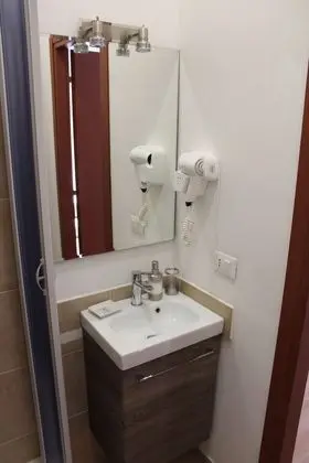 Üç Kişilik Oda, Balkon