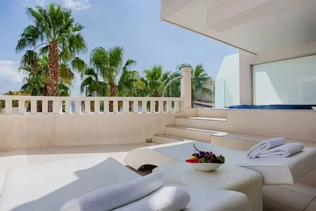 Luxury Süit, 1 En Büyük (King) Boy Yatak, Sauna, Deniz Manzaralı