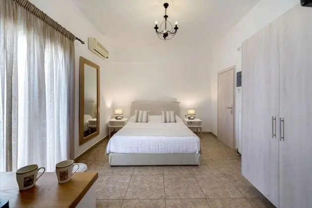 Double Room with Caldera View