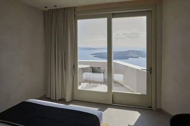 Grand Caldera View Suite with Hot Tub