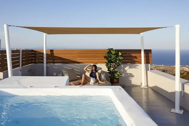 Grand Caldera View Suite with Hot Tub