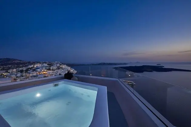 Grand Caldera View Suite with Hot Tub