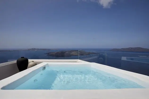 Grand Caldera View Suite with Hot Tub