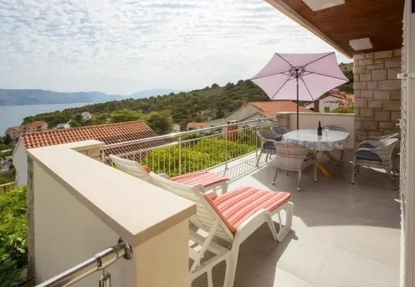 Apart Daire (Damir - 80 m from beach - A1(4))
