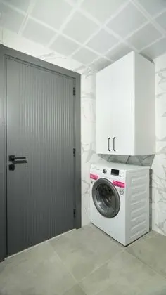 Suite, Deniz ve Havuz Manzaralı, Balkonlu