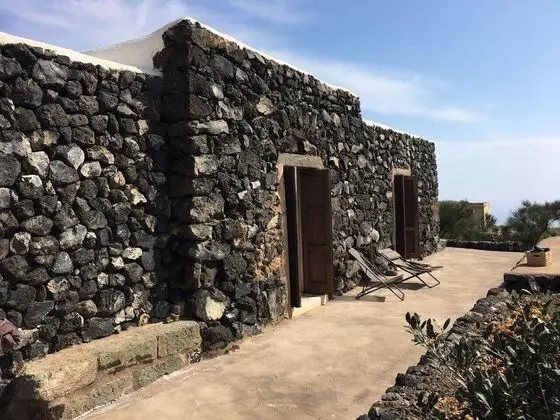 Ev, Banyolu/Duşlu, Bahçe Manzaralı