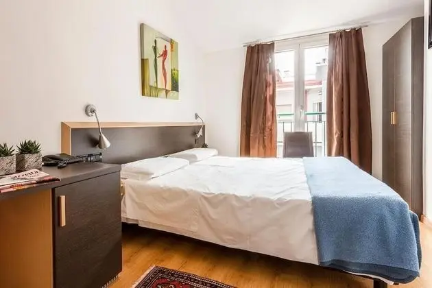 Comfort Tek Büyük Yataklı Oda