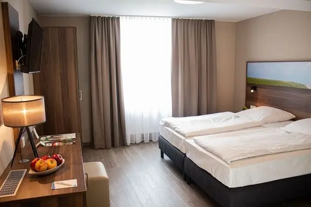 Comfort Tek Büyük Yataklı Oda