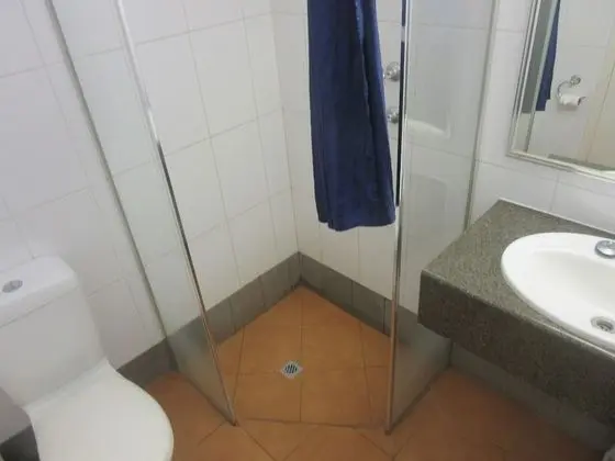 Standard Oda, 1 Büyük (Queen) Boy Yatak