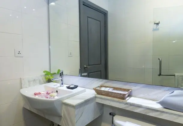 Superior Tek Büyük Yataklı Oda, 1 En Büyük (King) Boy Yatak, Bahçe Manzaralı