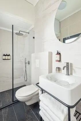 Deluxe Stüdyo Süit