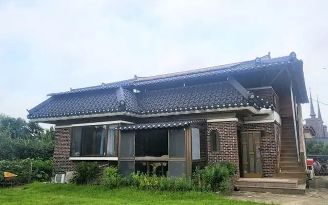 Oda (Separate house)